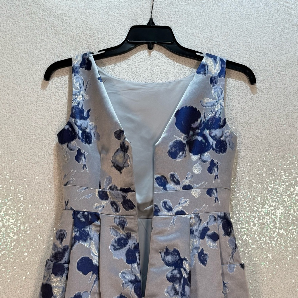 Eliza J Blue Floral Midi Dress - Picture 6 of 16